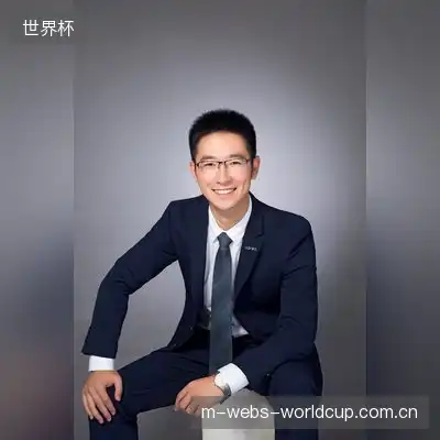 杨春旭